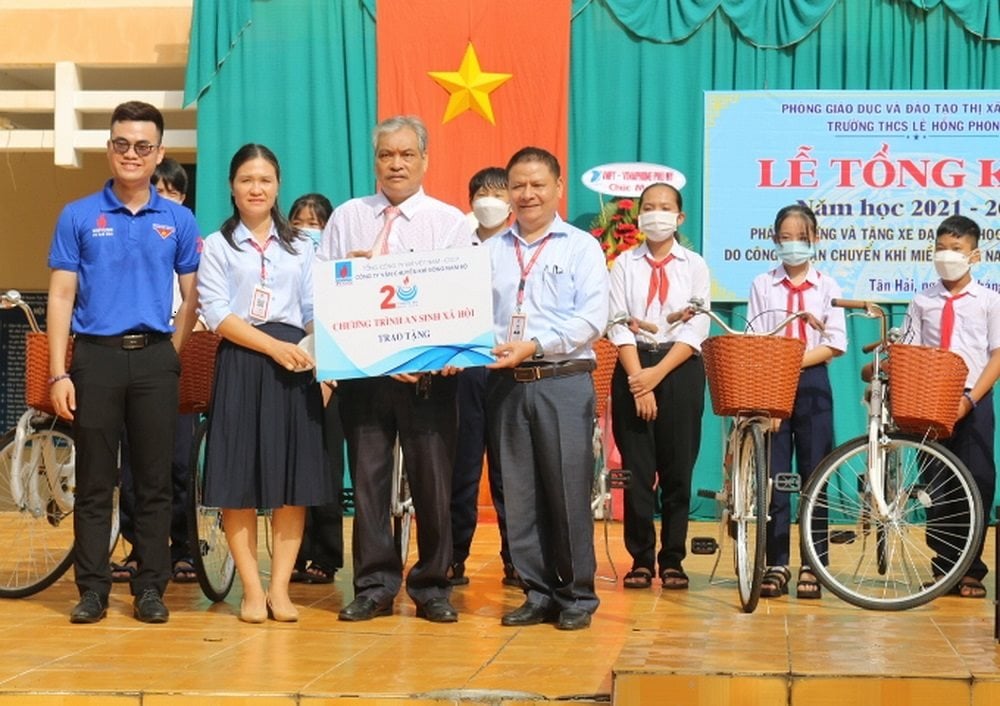 2.-truong-le-hong-phong.jpg