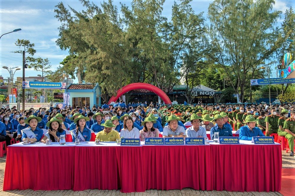 chien-dich-thanh-nien-tinh-nguyen-he-nam-nay-voi-chu-de-xay-dung-doan-vung-manh-ve-to-chuc-.jpg