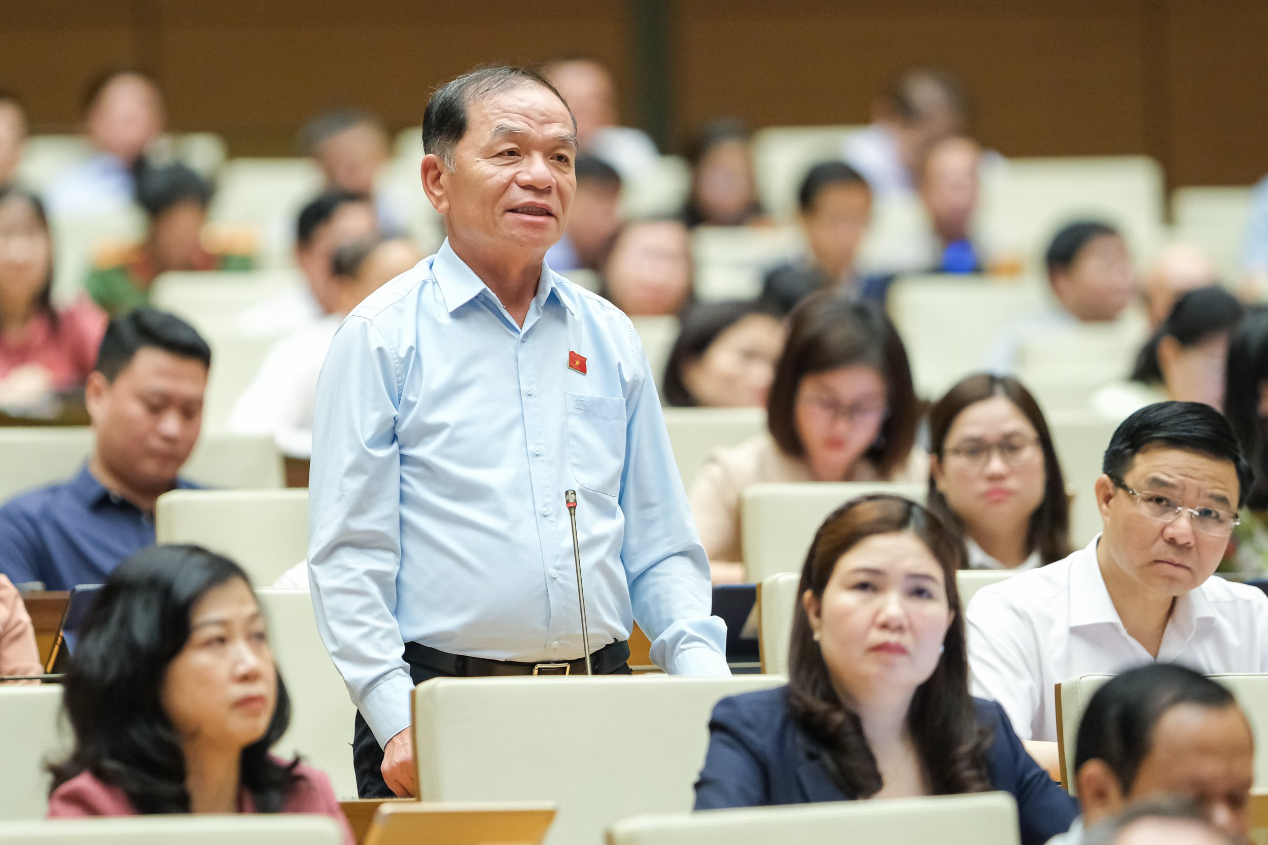 le-thanh-van.jpg