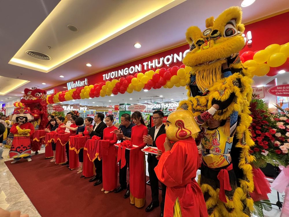 le-cat-bang-khai-truong-winmart-hung-vuong-my-tho-.jpg