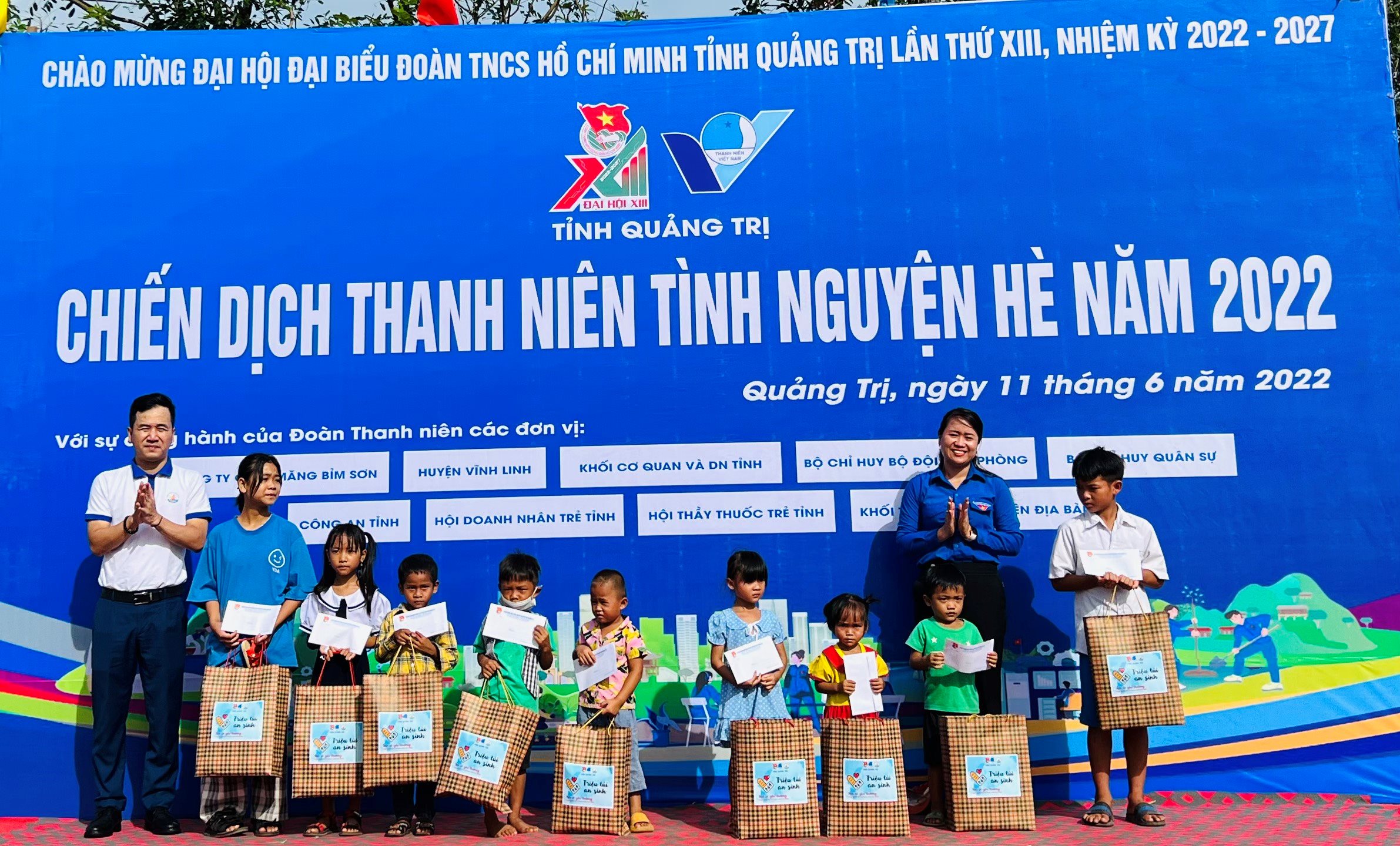 anh-2-4-.jpg