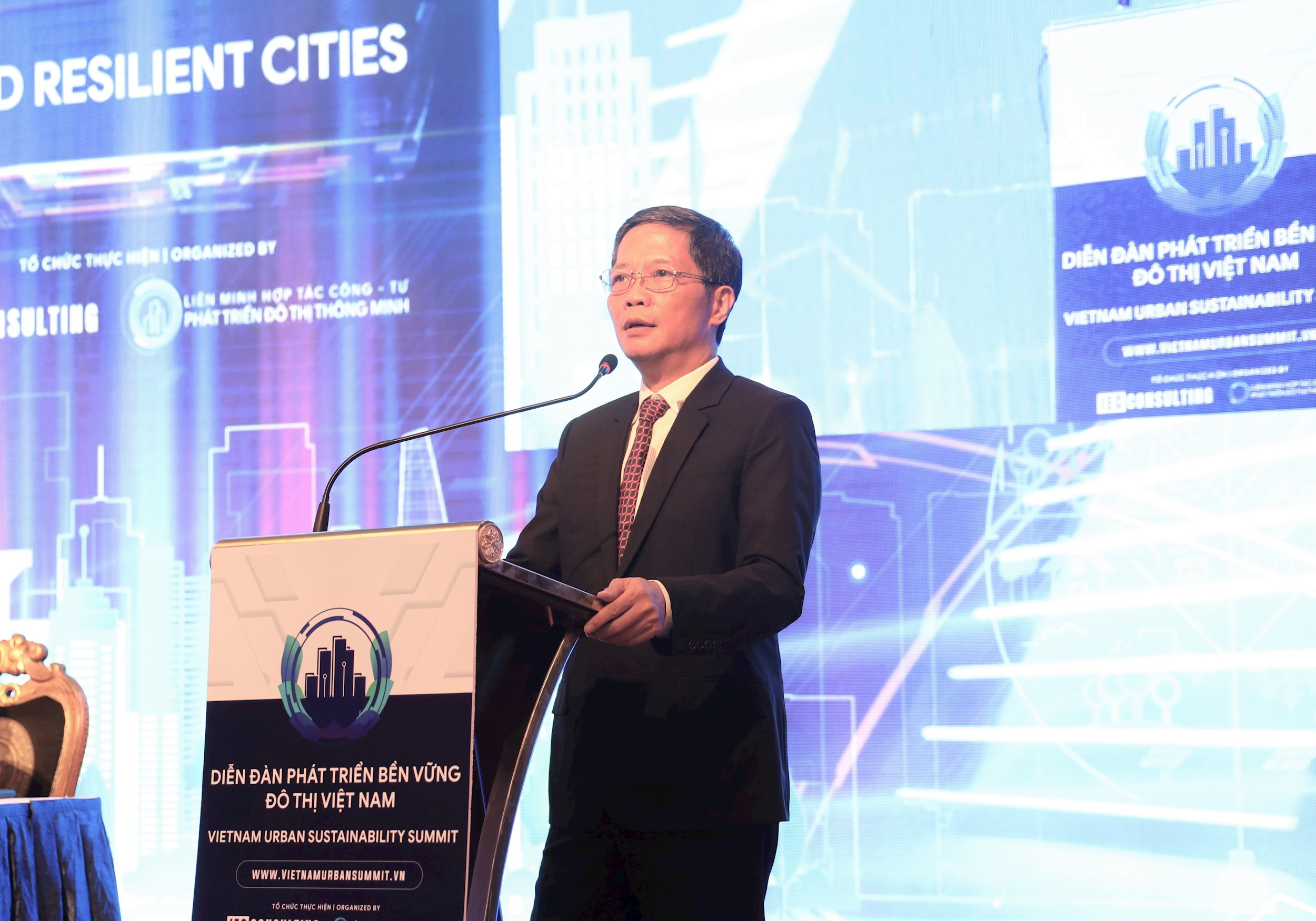 dc-tran-tuan-anh-ok.jpg