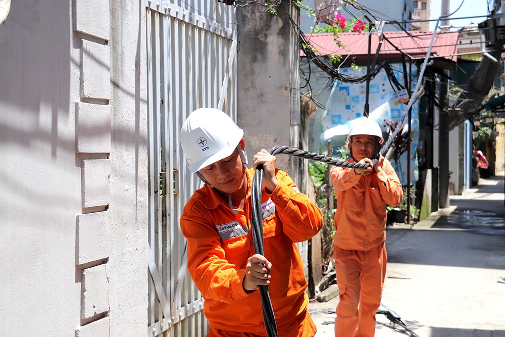 220622evnhanoi7.jpg