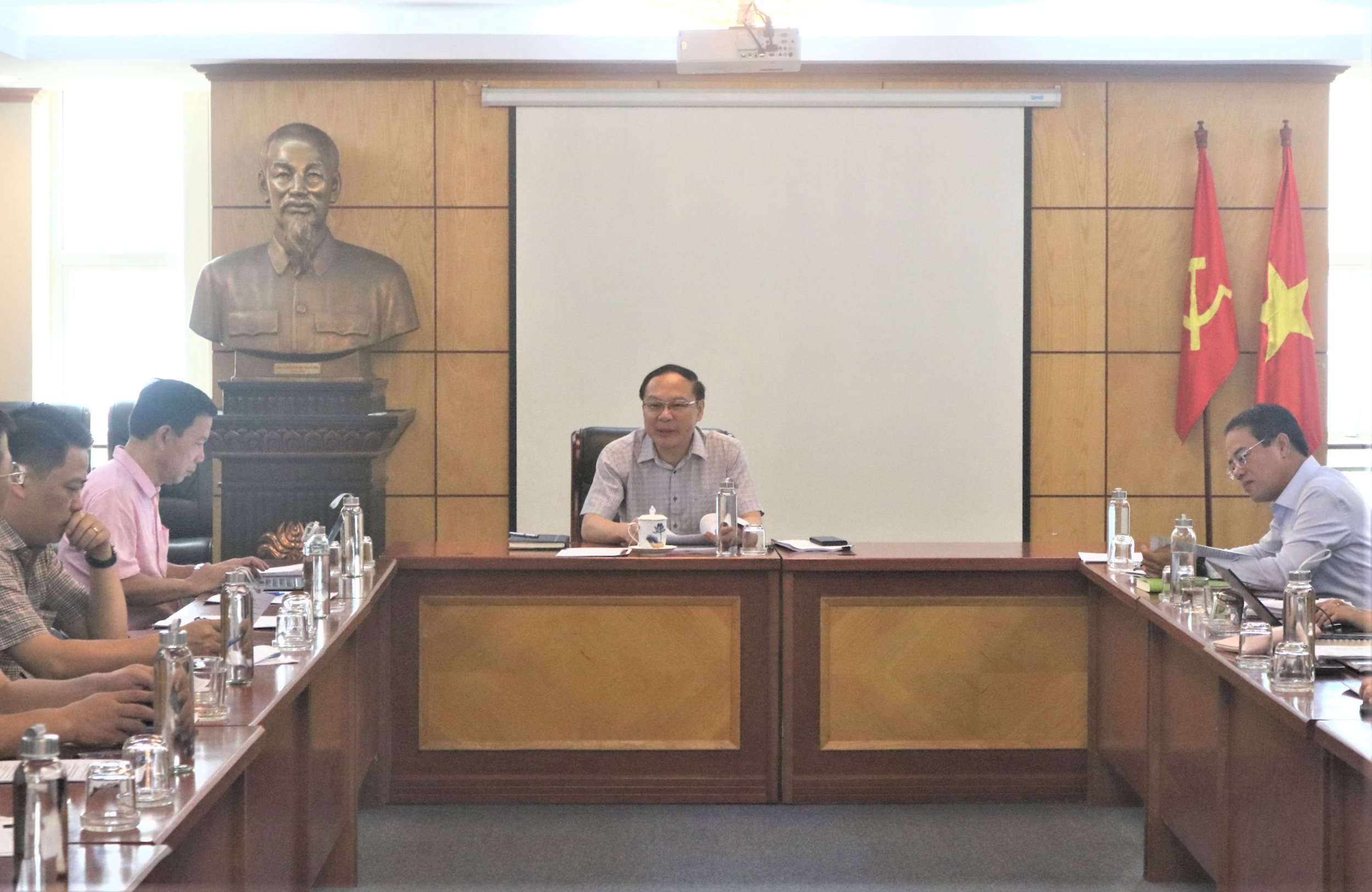 anh-1(2).jpg