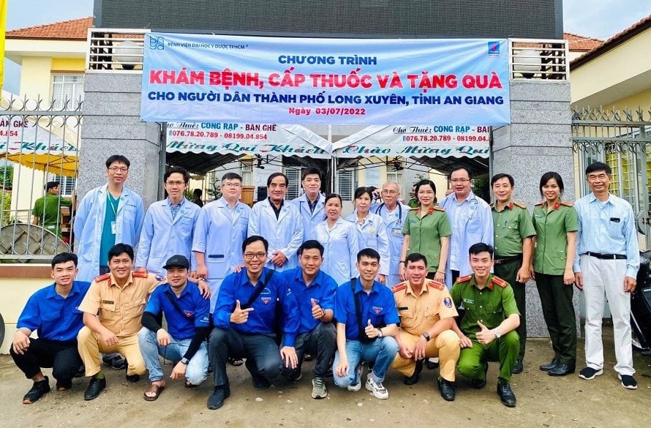 1.-doan-cong-tac.jpg