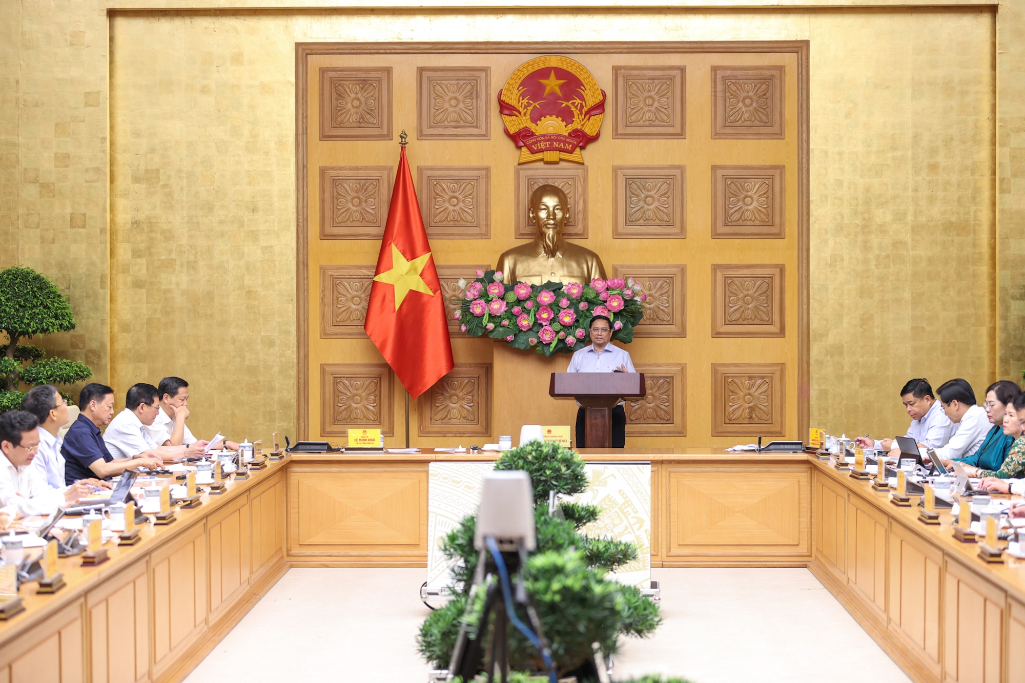 Thủ tướng: Phản ứng chính sách chủ động, linh hoạt, kịp thời, hiệu quả trong bối cảnh nhiều biến động - Ảnh 11. Thủ tướng: Phản ứng chính sách chủ động, linh hoạt, kịp thời, hiệu quả trong bối cảnh nhiều biến động - Ảnh 11.
