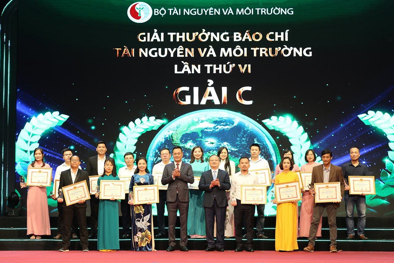 small_20220731_trao-giai-c.jpg
