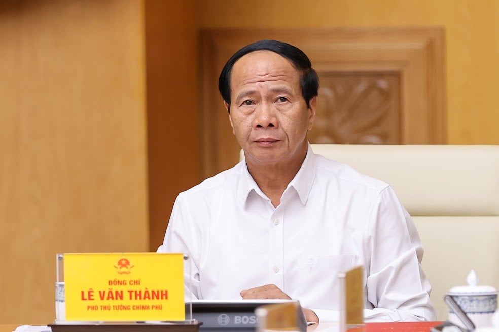 Phát huy trách nhiệm cao nhất, sử dụng hiệu quả nhất nguồn vốn 734 nghìn tỷ đồng cho các dự án hạ tầng giao thông chiến lược - Ảnh 2. Phát huy trách nhiệm cao nhất, sử dụng hiệu quả nhất nguồn vốn 734 nghìn tỷ đồng cho các dự án hạ tầng giao thông chiến lược - Ảnh 2.