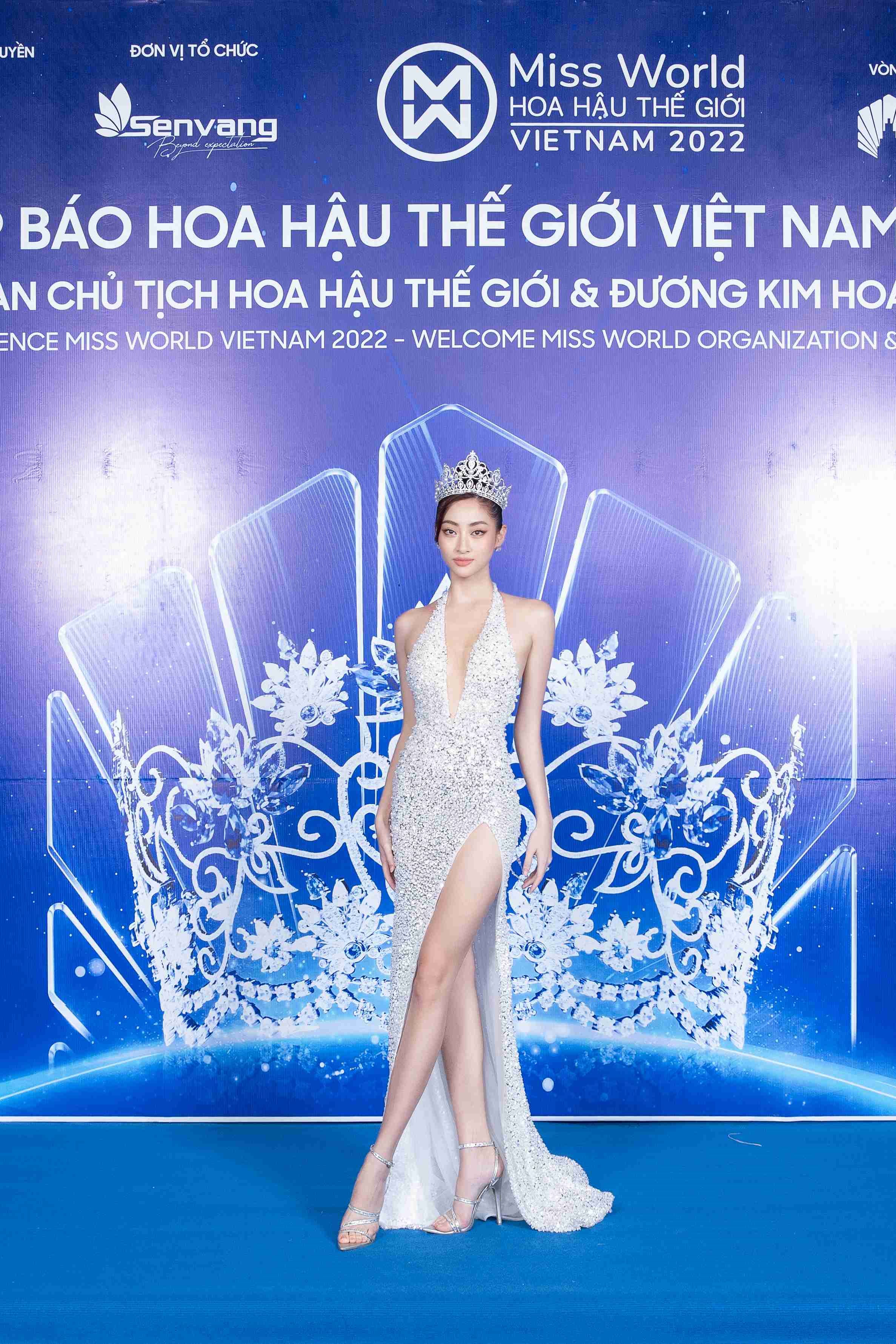 luong-thuy-linh1.jpg