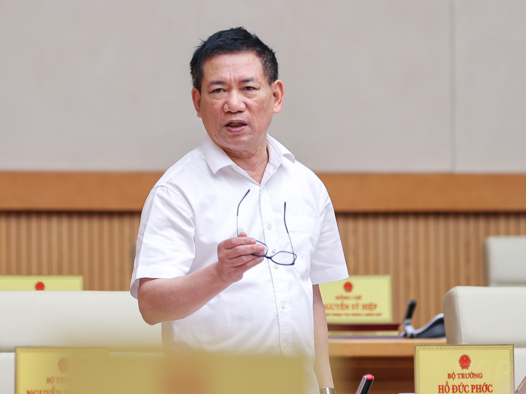 Thủ tướng: Tháo gỡ khó khăn, vướng mắc về thể chế, giải phóng tối đa nguồn lực phát triển - Ảnh 6. Thủ tướng: Tháo gỡ khó khăn, vướng mắc về thể chế, giải phóng tối đa nguồn lực phát triển - Ảnh 6.
