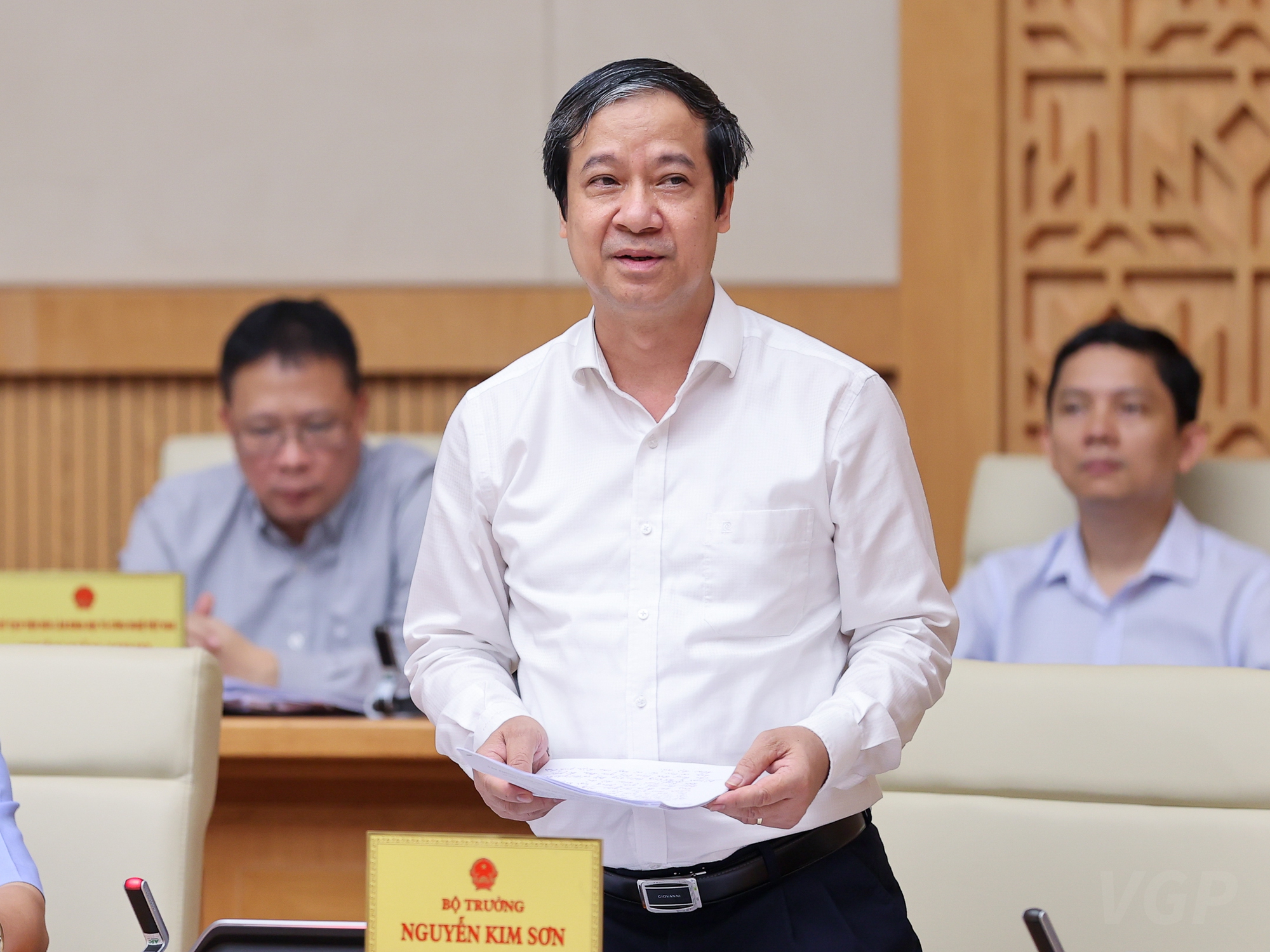 Thủ tướng: Tháo gỡ khó khăn, vướng mắc về thể chế, giải phóng tối đa nguồn lực phát triển - Ảnh 10. Thủ tướng: Tháo gỡ khó khăn, vướng mắc về thể chế, giải phóng tối đa nguồn lực phát triển - Ảnh 10.