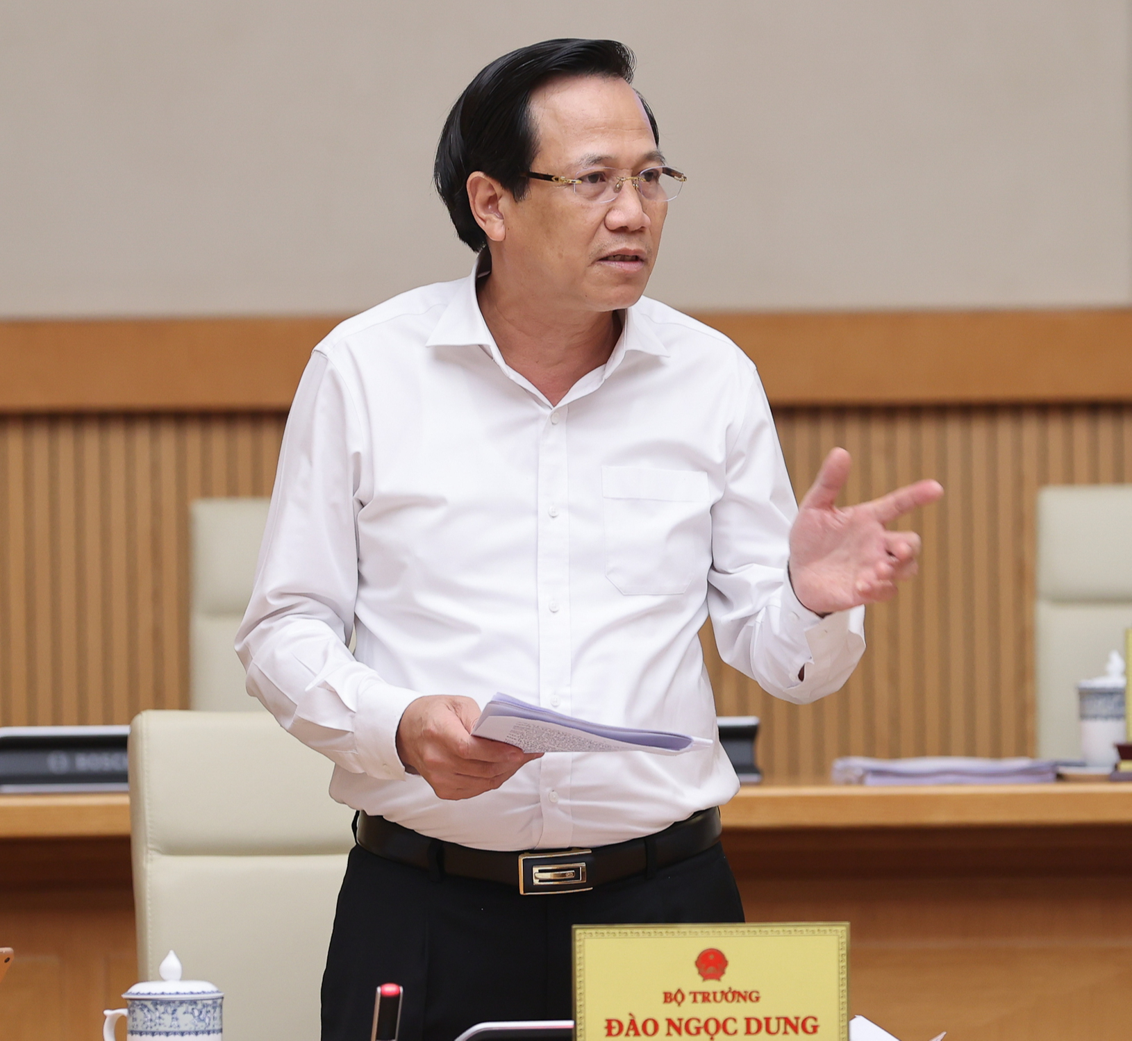 Thủ tướng: Tháo gỡ khó khăn, vướng mắc về thể chế, giải phóng tối đa nguồn lực phát triển - Ảnh 9. Thủ tướng: Tháo gỡ khó khăn, vướng mắc về thể chế, giải phóng tối đa nguồn lực phát triển - Ảnh 9.