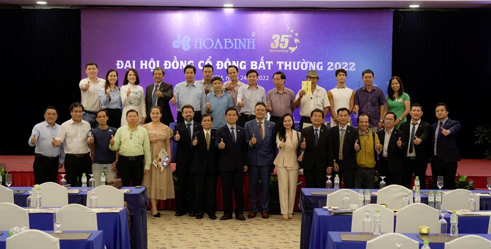 dai-hoi-co-dong-bat-thuong-cua-hbc-thanh-cong-3-.jpg