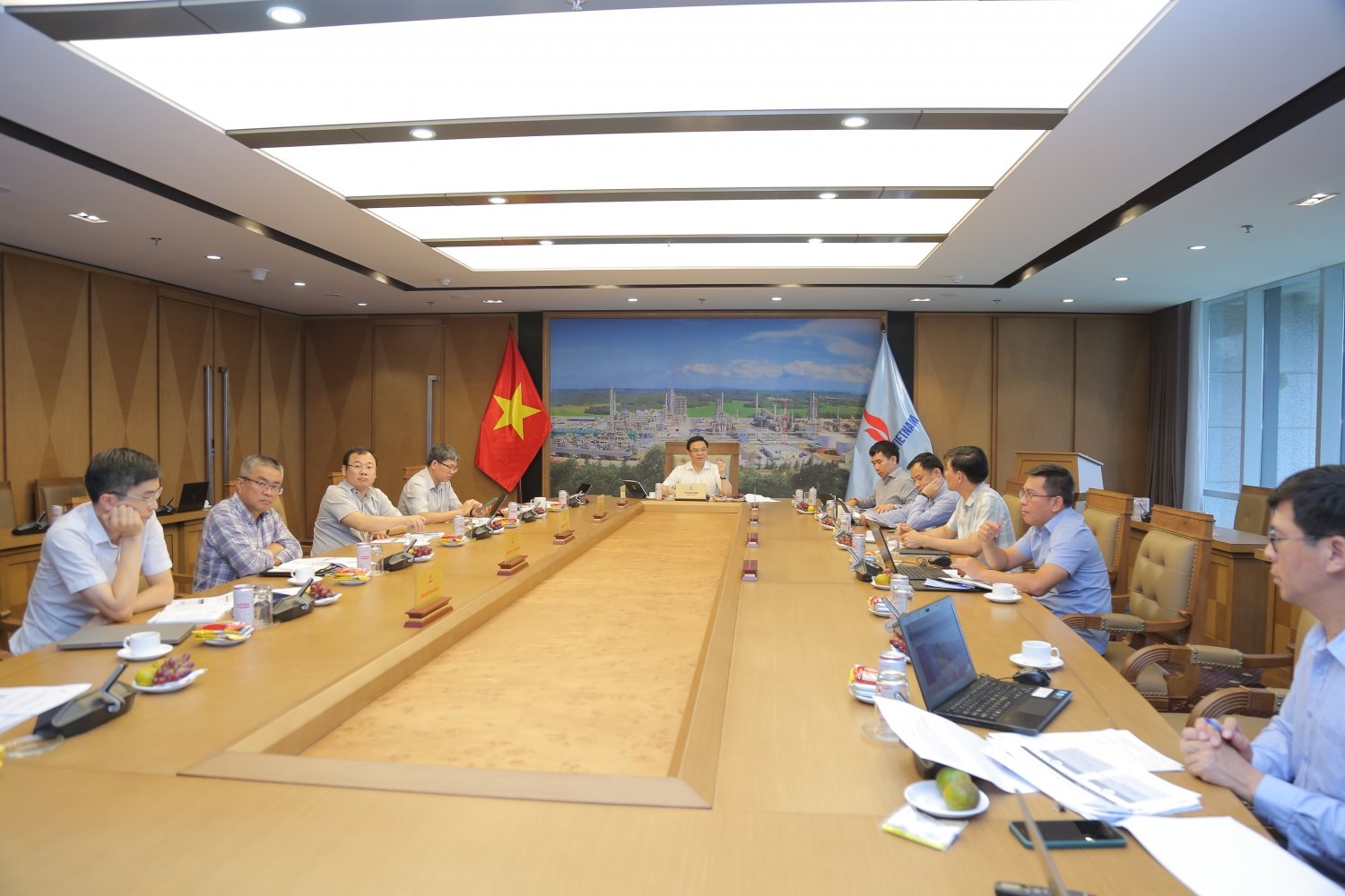 thuc-hien-chuoi-lien-ket-la-net-doi-moi-trong-cong-tac-quan-tri-chung-cua-tap-doan_2.jpg