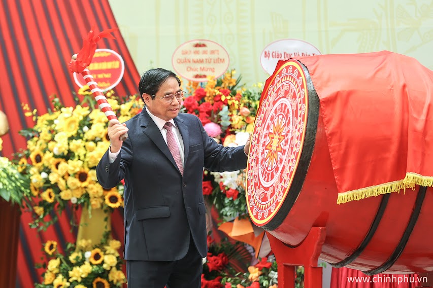 Chùm ảnh: Thủ tướng Phạm Minh Chính dự Lễ Khai giảng năm học mới - Ảnh 8. Chùm ảnh: Thủ tướng Phạm Minh Chính dự Lễ Khai giảng năm học mới - Ảnh 8.