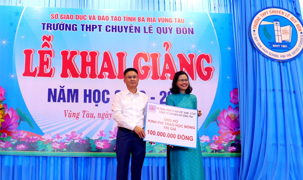 c3.-kvt-trao-tang.jpg