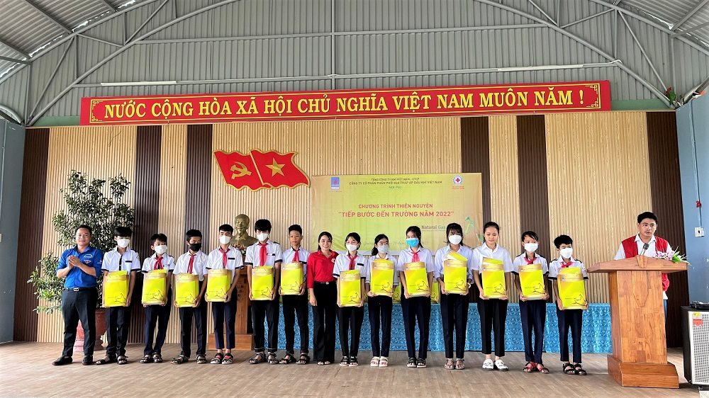 c5.-kta-trao-tang.jpg