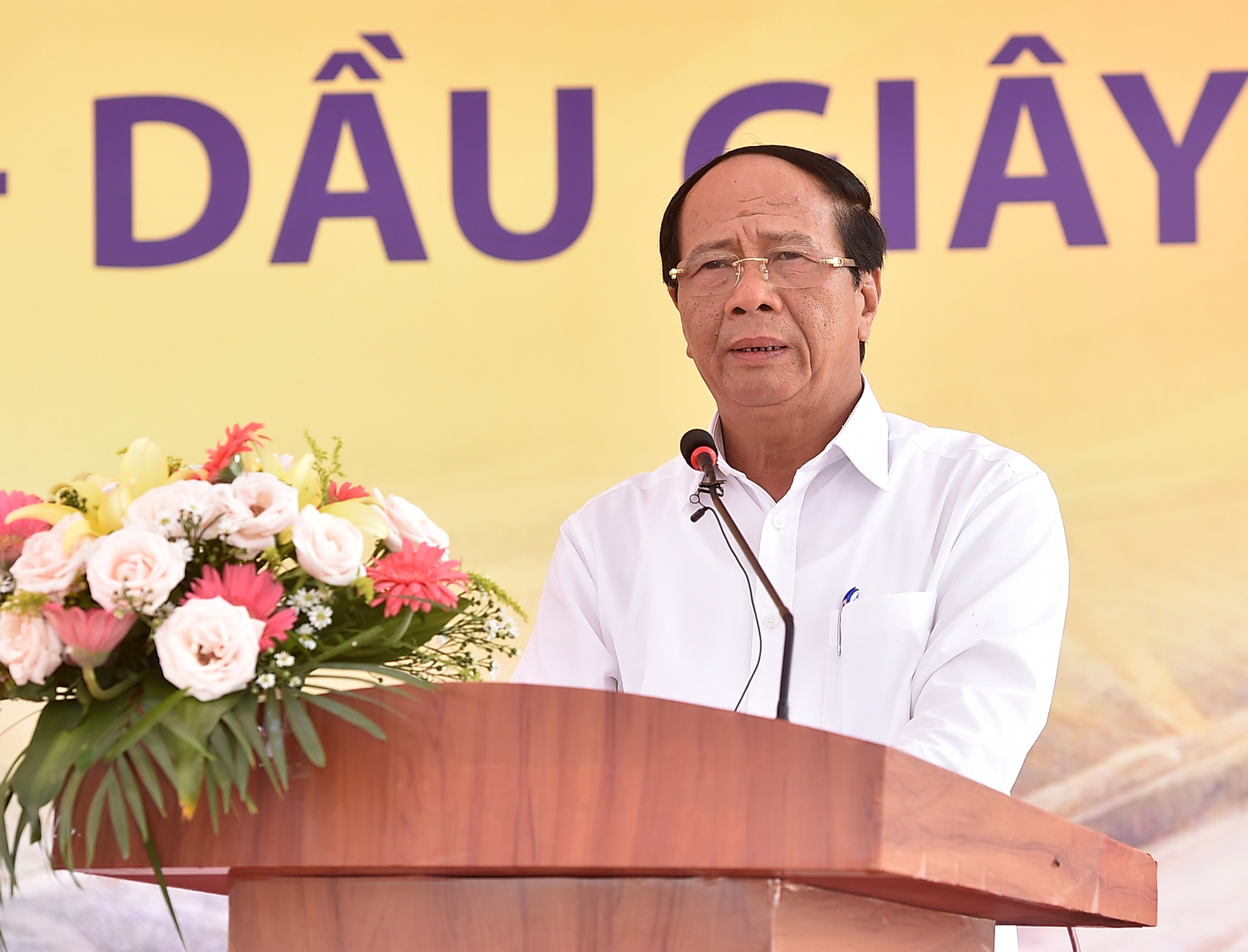 Tiến độ thi công cao tốc là thước đo trách nhiệm, danh dự, thương hiệu của nhà thầu - Ảnh 5. Tiến độ thi công cao tốc là thước đo trách nhiệm, danh dự, thương hiệu của nhà thầu - Ảnh 5.
