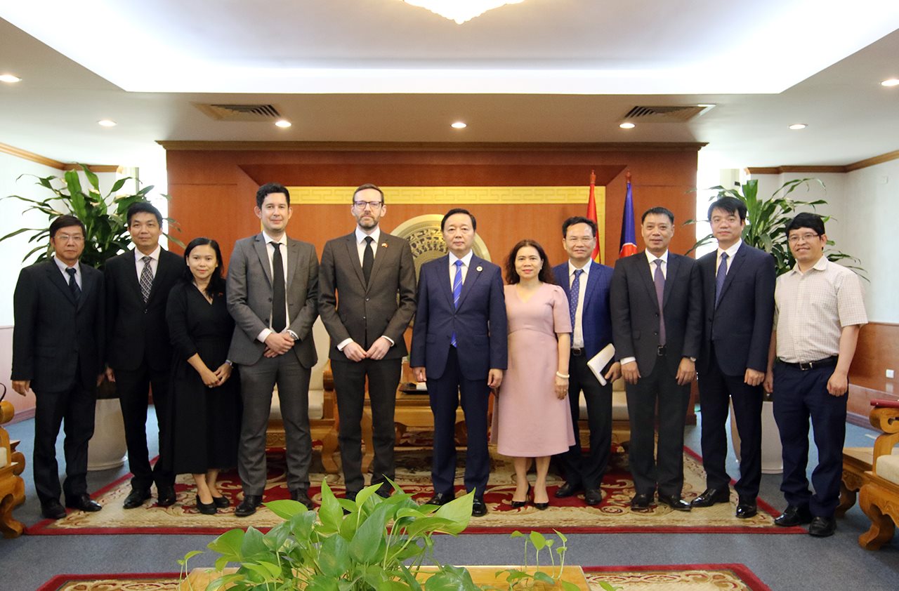 small_bt-tiep-ds-anh3.jpg