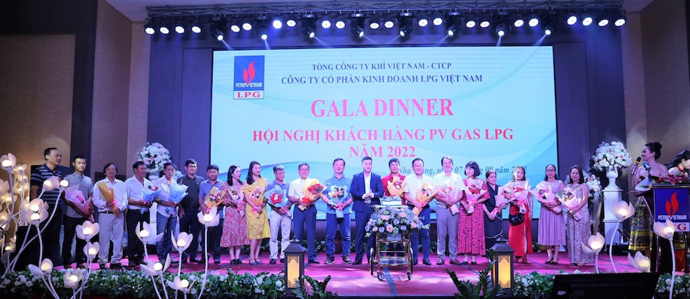hinh-3-sinh-nhat-1-.jpg