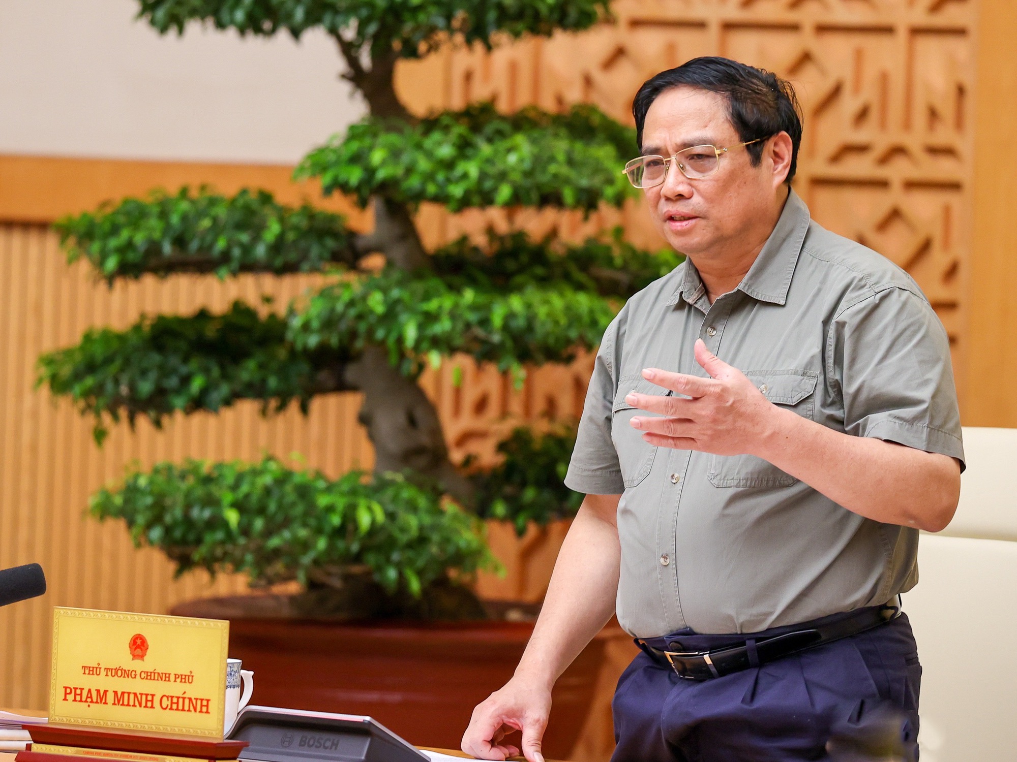 Thủ tướng: Cụ thể hóa chủ trương, đường lối của Đảng, đáp ứng yêu cầu thực tiễn và mong mỏi của nhân dân - Ảnh 2. Thủ tướng: Cụ thể hóa chủ trương, đường lối của Đảng, đáp ứng yêu cầu thực tiễn và mong mỏi của nhân dân - Ảnh 2.