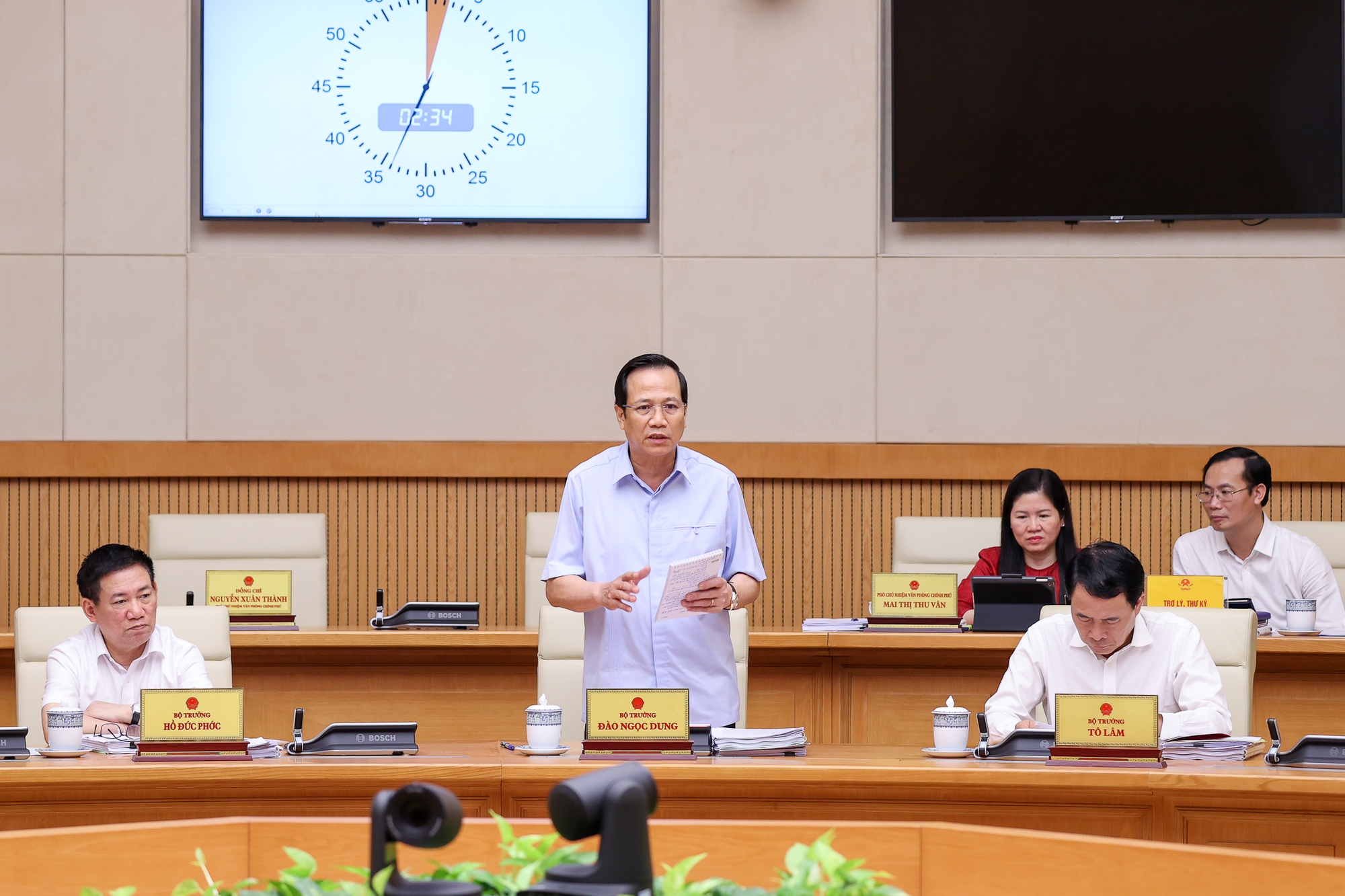 Thủ tướng: Cụ thể hóa chủ trương, đường lối của Đảng, đáp ứng yêu cầu thực tiễn và mong mỏi của nhân dân - Ảnh 5. Thủ tướng: Cụ thể hóa chủ trương, đường lối của Đảng, đáp ứng yêu cầu thực tiễn và mong mỏi của nhân dân - Ảnh 5.