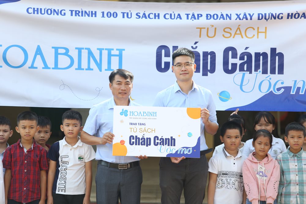 5-chuong-trinh-_chap-canh-uoc-mo_-nhan-duoc-su-ho-tro-nhiet-tinh-cua-cac-thay-co.jpg