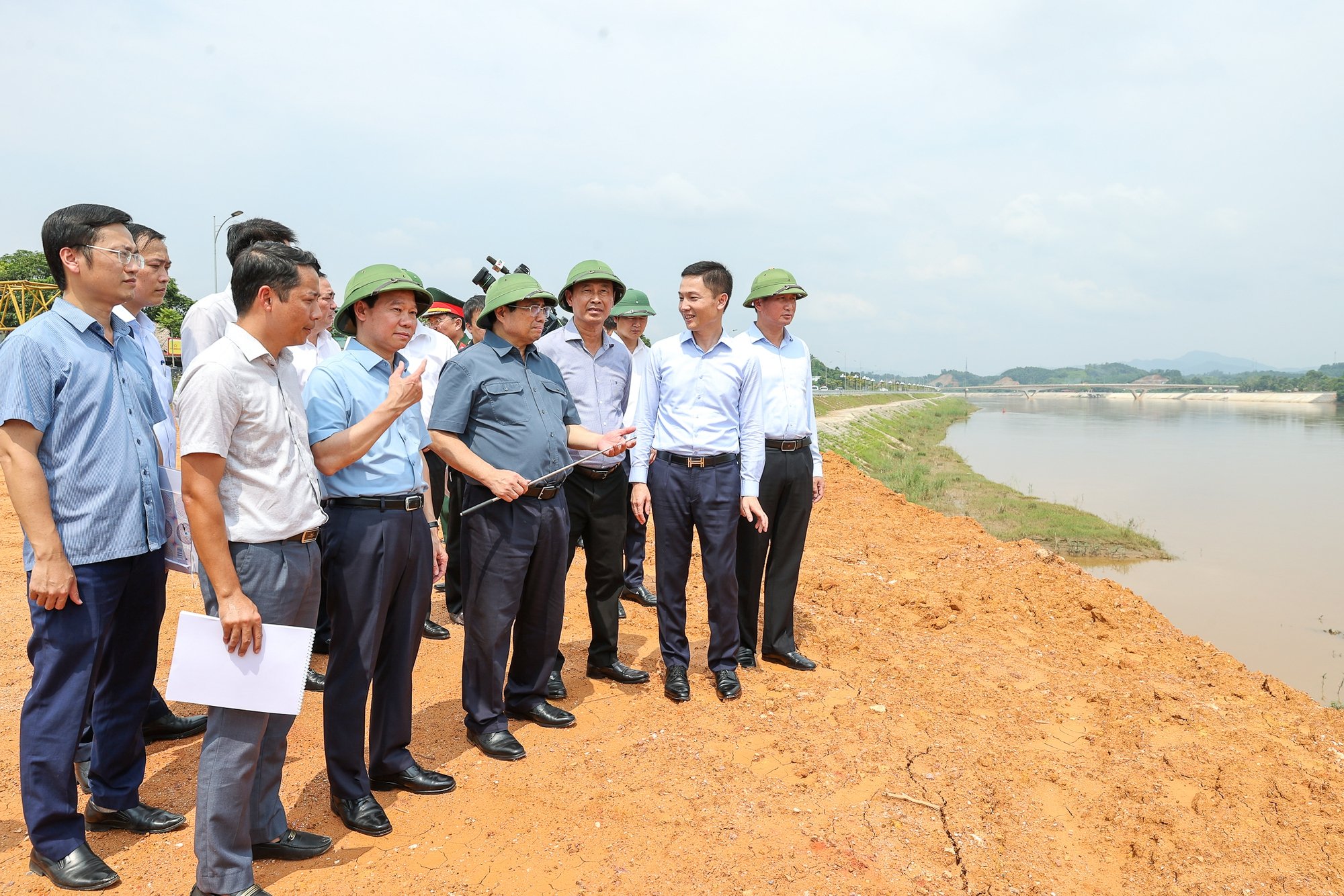 Thủ tướng Phạm Minh Chính khảo sát một số công trình, đồ án, dự án tại Yên Bái - Ảnh 6. Thủ tướng Phạm Minh Chính khảo sát một số công trình, đồ án, dự án tại Yên Bái - Ảnh 6.