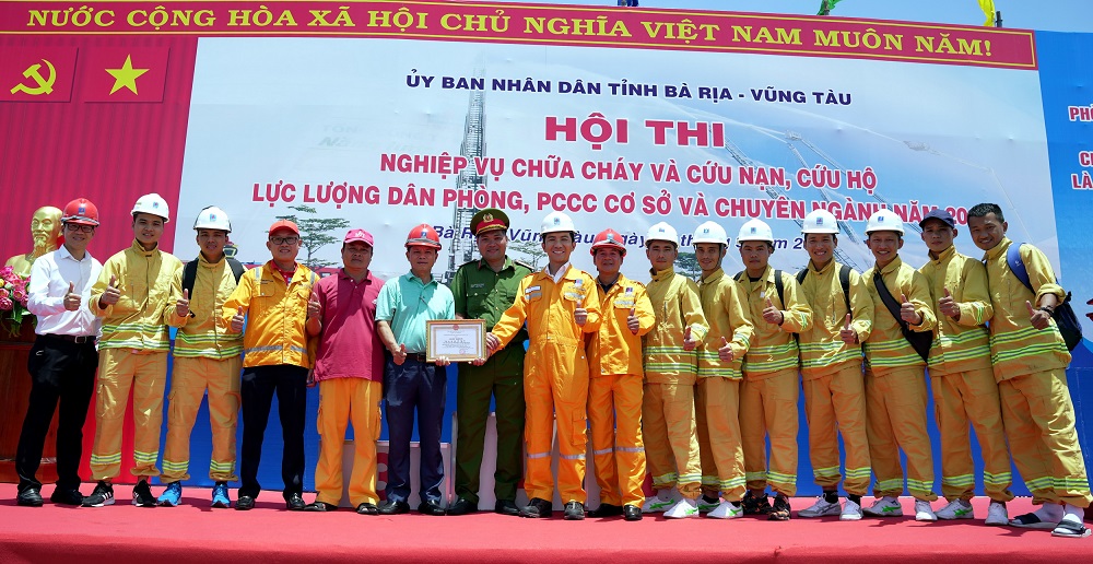 5.-nhan-giai.jpg