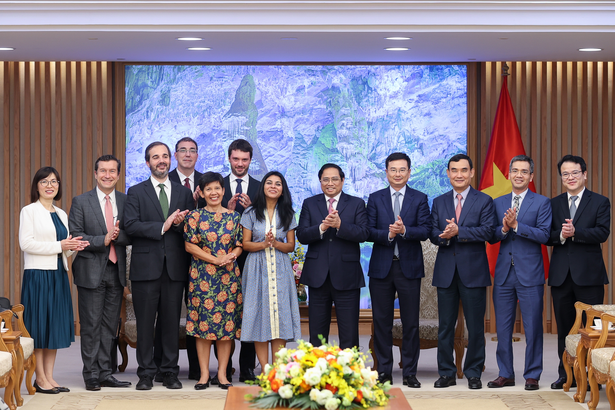 Đoàn giám sát của IMF: Có căn cứ để tin tưởng triển vọng tích cực của kinh tế Việt Nam - Ảnh 4. Đoàn giám sát của IMF: Có căn cứ để tin tưởng triển vọng tích cực của kinh tế Việt Nam - Ảnh 4.