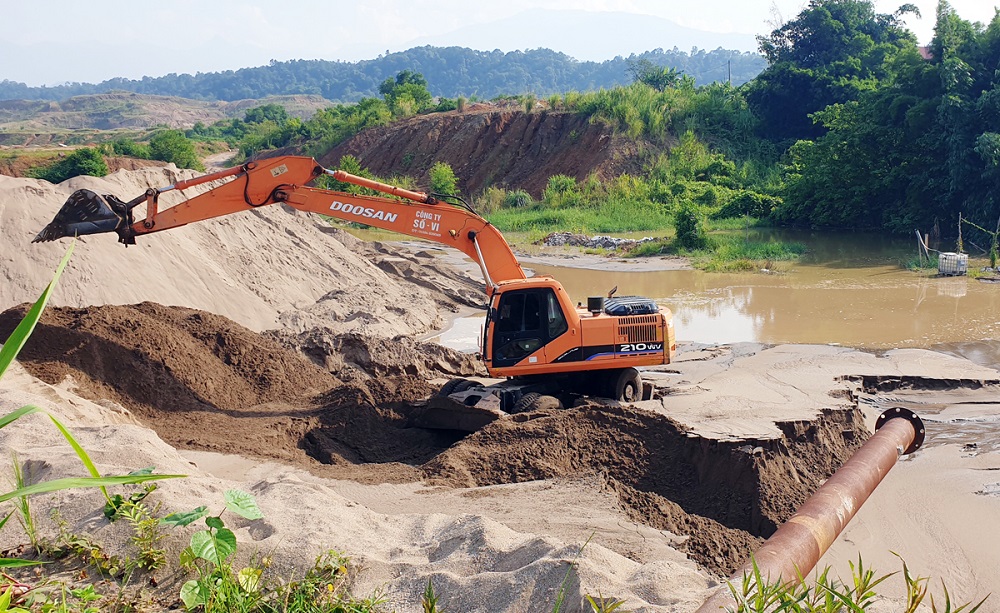 khai-thac-cat.jpg