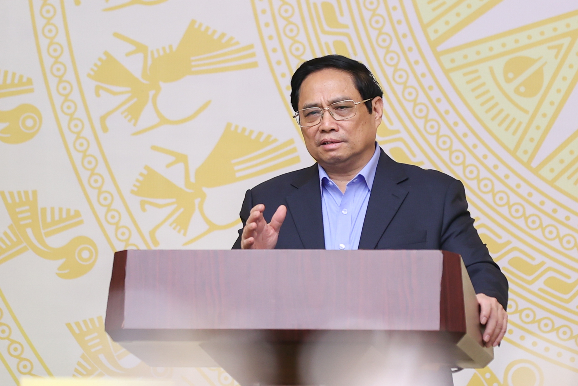 Thủ tướng: Không để lãng phí thời gian, công sức vì thủ tục hành chính, sự tắc trách và quan liêu - Ảnh 5. Thủ tướng: Không để lãng phí thời gian, công sức vì thủ tục hành chính, sự tắc trách và quan liêu - Ảnh 5.