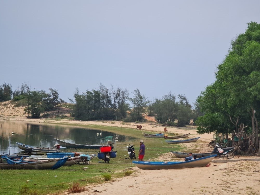 ankhe.jpg
