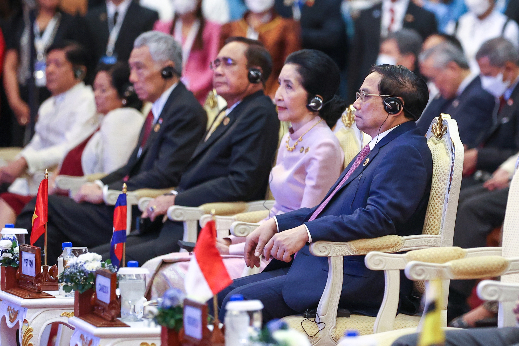 Thủ tướng Phạm Minh Chính tham dự lễ khai mạc chính thức Hội nghị Cấp cao ASEAN - Ảnh 3. Thủ tướng Phạm Minh Chính tham dự lễ khai mạc chính thức Hội nghị Cấp cao ASEAN - Ảnh 3.