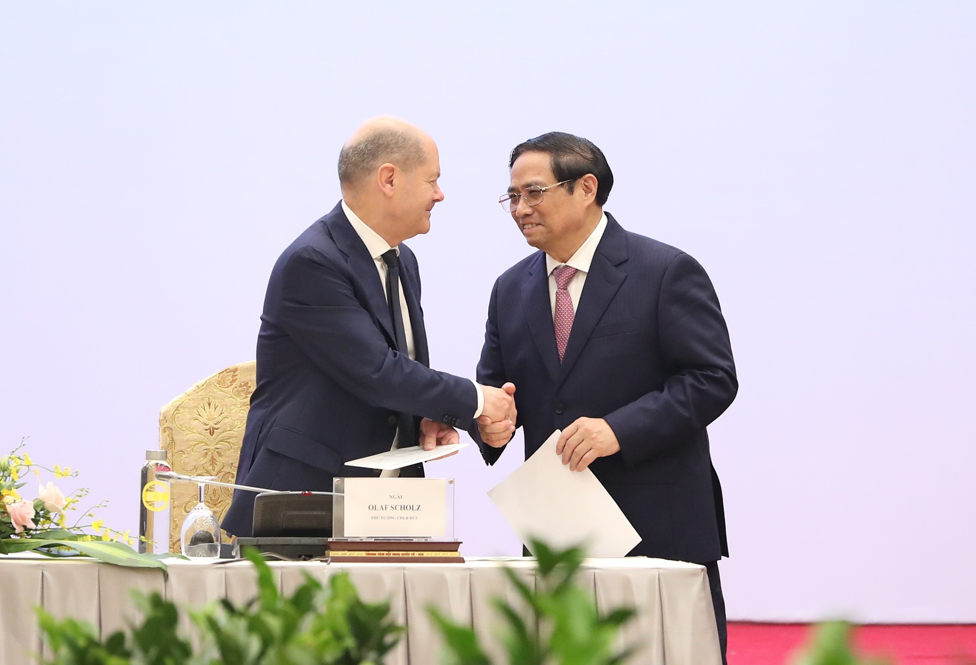 Thủ tướng Phạm Minh Chính: Hợp tác đầu tư – thương mại sẽ tiếp tục là trụ cột quan trọng trong quan hệ Việt Nam-Đức - Ảnh 4. Thủ tướng Phạm Minh Chính: Hợp tác đầu tư – thương mại sẽ tiếp tục là trụ cột quan trọng trong quan hệ Việt Nam-Đức - Ảnh 4.