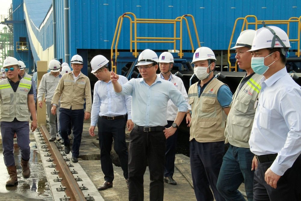 to-may-so-1-cua-nmnd-thai-binh-2-nang-tai-va-chay-thu-thanh-cong-o-muc-tai-602mw-dat-va-vuot-so-voi-cong-suat-phat-toi-da-cua-to-may-theo-cam-ket-cua-hop-dong-epc-la-600mw-20221117064058.jpg