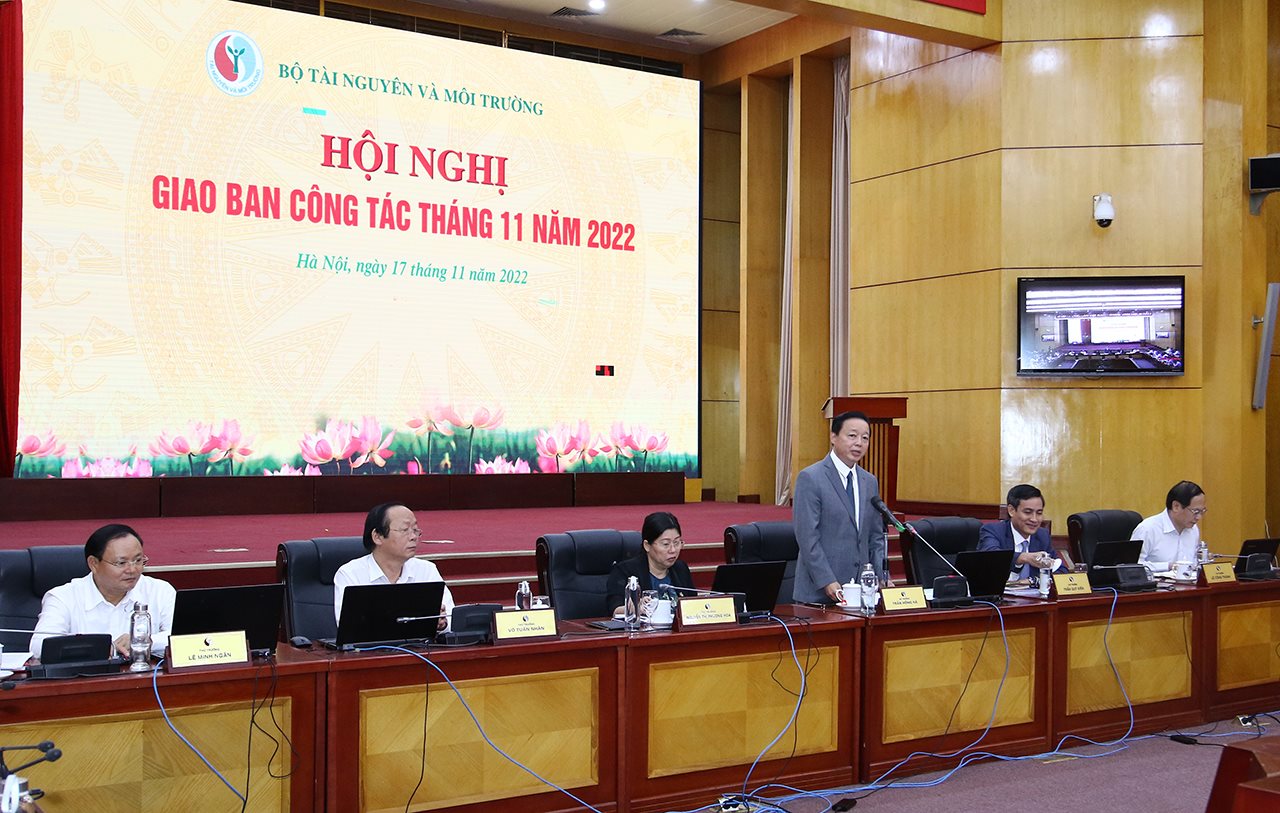 trung-canh.jpg