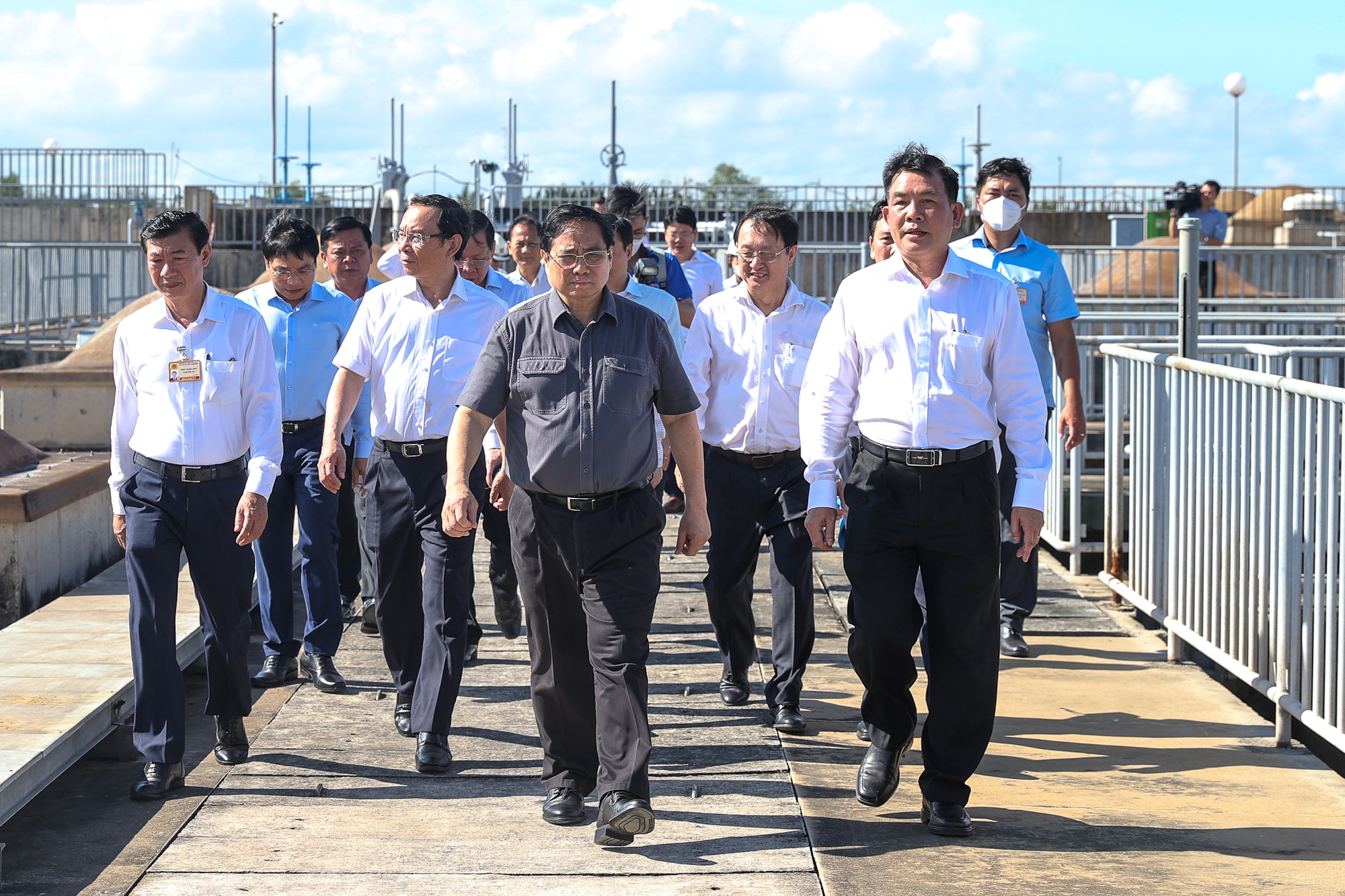 Thủ tướng kiểm tra các dự án hạ tầng quan trọng tại TPHCM - Ảnh 2. Thủ tướng kiểm tra các dự án hạ tầng quan trọng tại TPHCM - Ảnh 2.