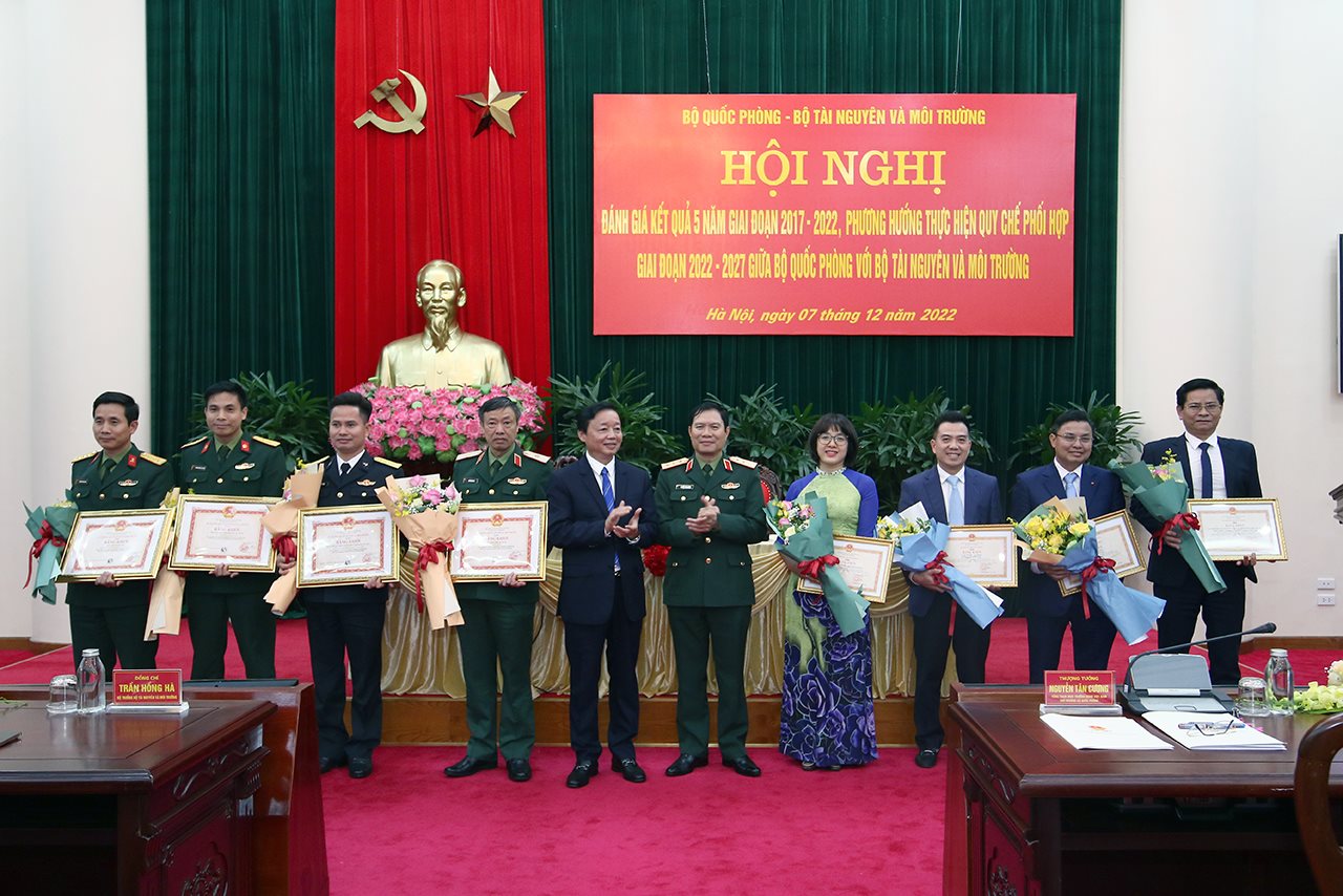 tang-bk.jpg