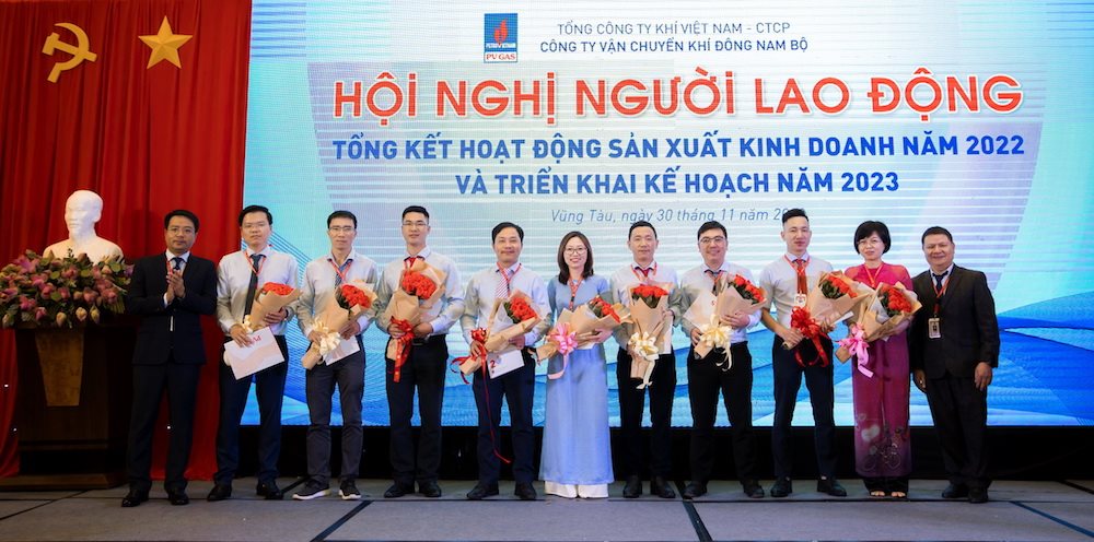 4.-khen-thuong.jpg