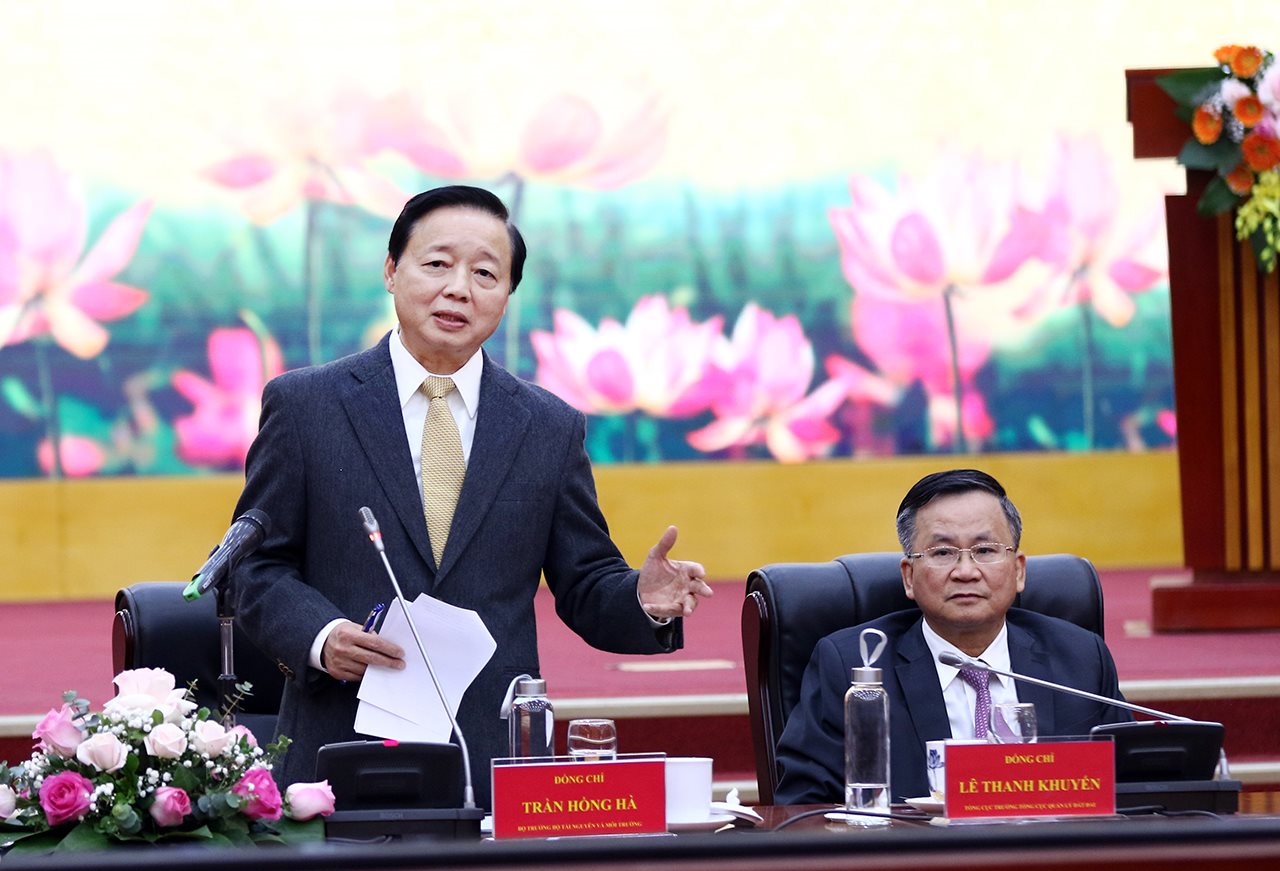 small_bt-tran-hong-ha.jpg