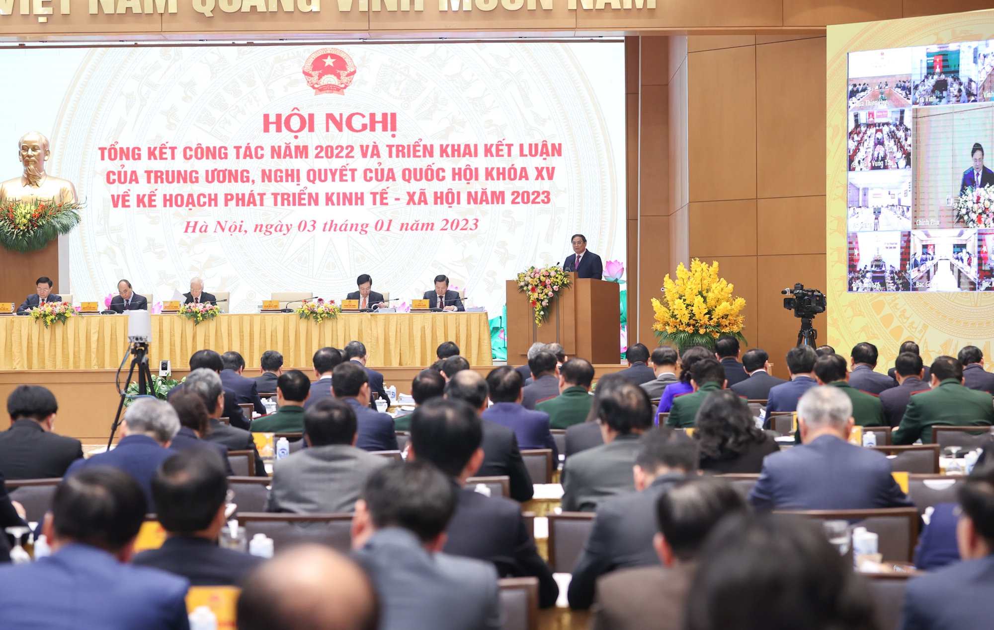 Thủ tướng Phạm Minh Chính: Nỗ lực, quyết tâm cao nhất để thực hiện kế hoạch năm 2023 - Ảnh 2. Thủ tướng Phạm Minh Chính: Nỗ lực, quyết tâm cao nhất để thực hiện kế hoạch năm 2023 - Ảnh 2.