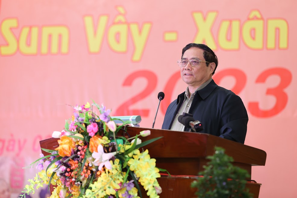 Thủ tướng: Dành nguồn lực xây dựng 1 triệu căn hộ nhà ở xã hội cho người lao động - Ảnh 2.
