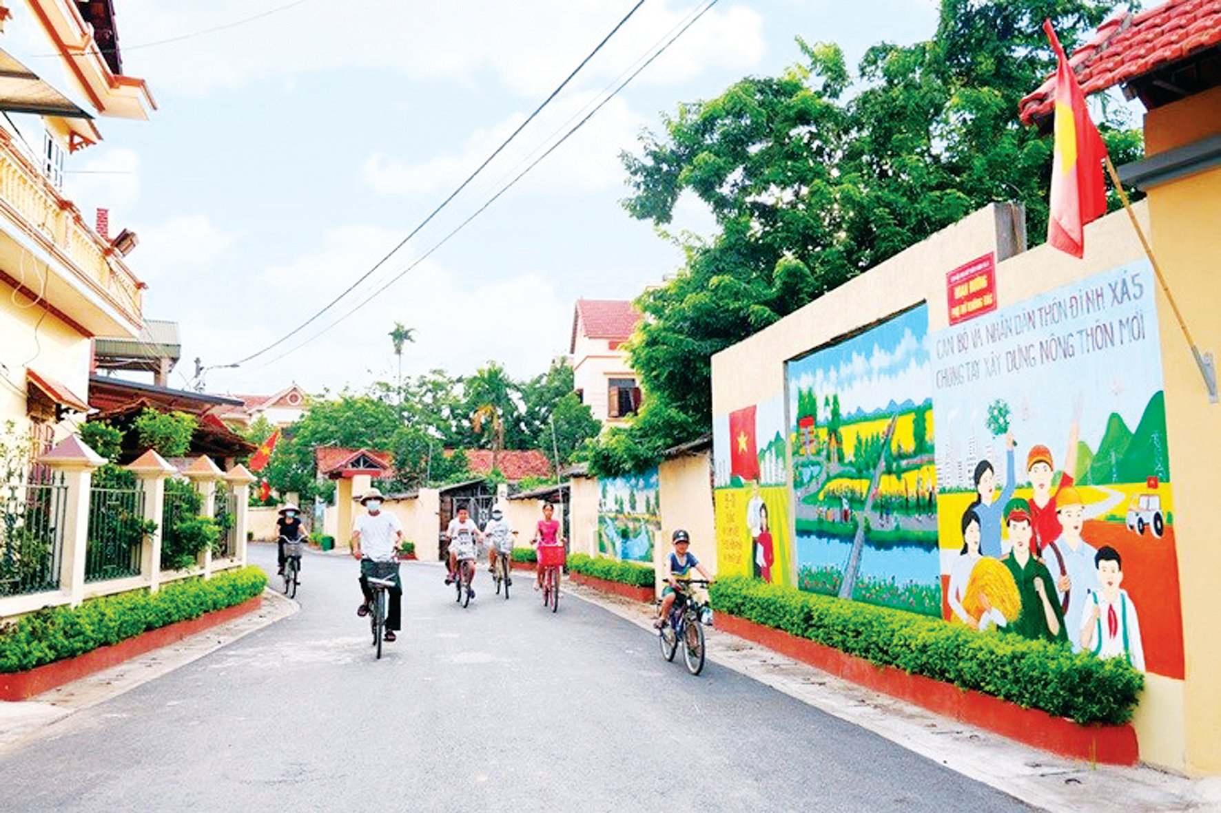 thumbnail_thon-dinh-xa-5-nguyet-duc.jpg