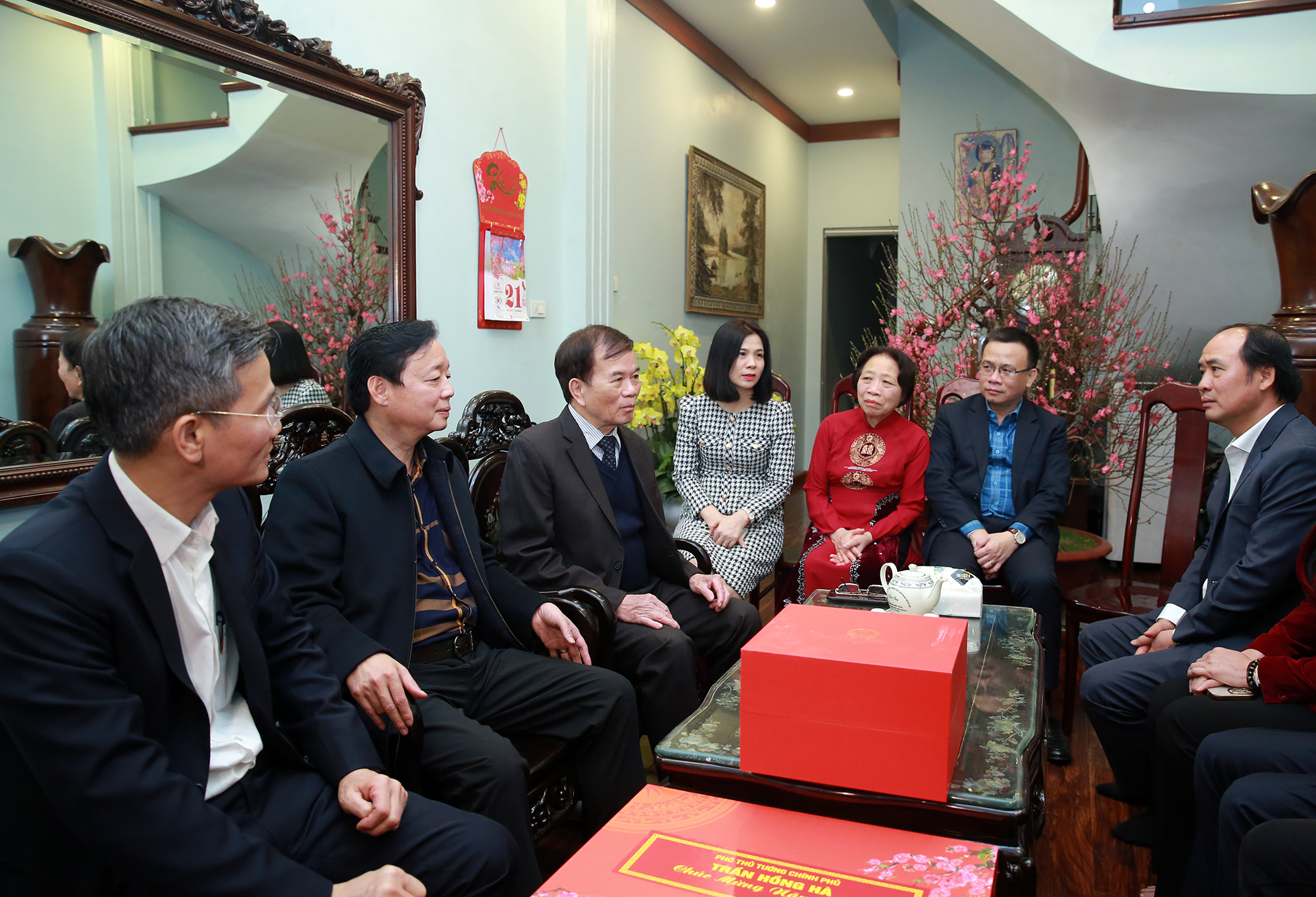 Phó Thủ tướng Trần Hồng Hà thăm, chúc Tết các lực lượng ứng trực đêm Giao thừa - Ảnh 5. Phó Thủ tướng Trần Hồng Hà thăm, chúc Tết các lực lượng ứng trực đêm Giao thừa - Ảnh 5.