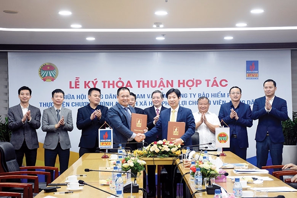 bao-hiem-pvi-dinh-vi-thuong-hieu-bang-chu-tin-20230107110446.jpg