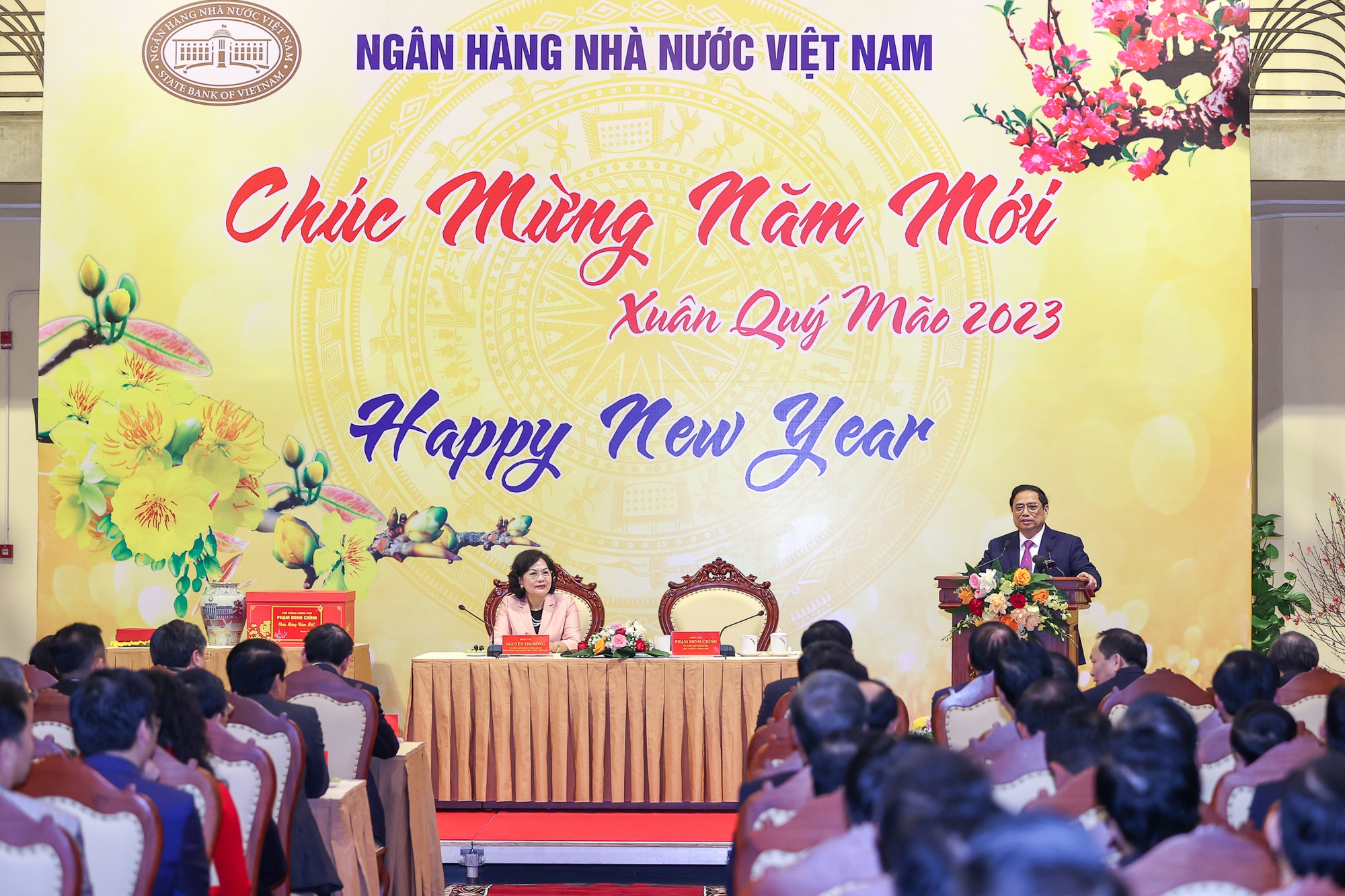 Tháo gỡ được khó khăn của thị trường bất động sản sẽ xử lý được nhiều vấn đề khác - Ảnh 2. Tháo gỡ được khó khăn của thị trường bất động sản sẽ xử lý được nhiều vấn đề khác - Ảnh 2.