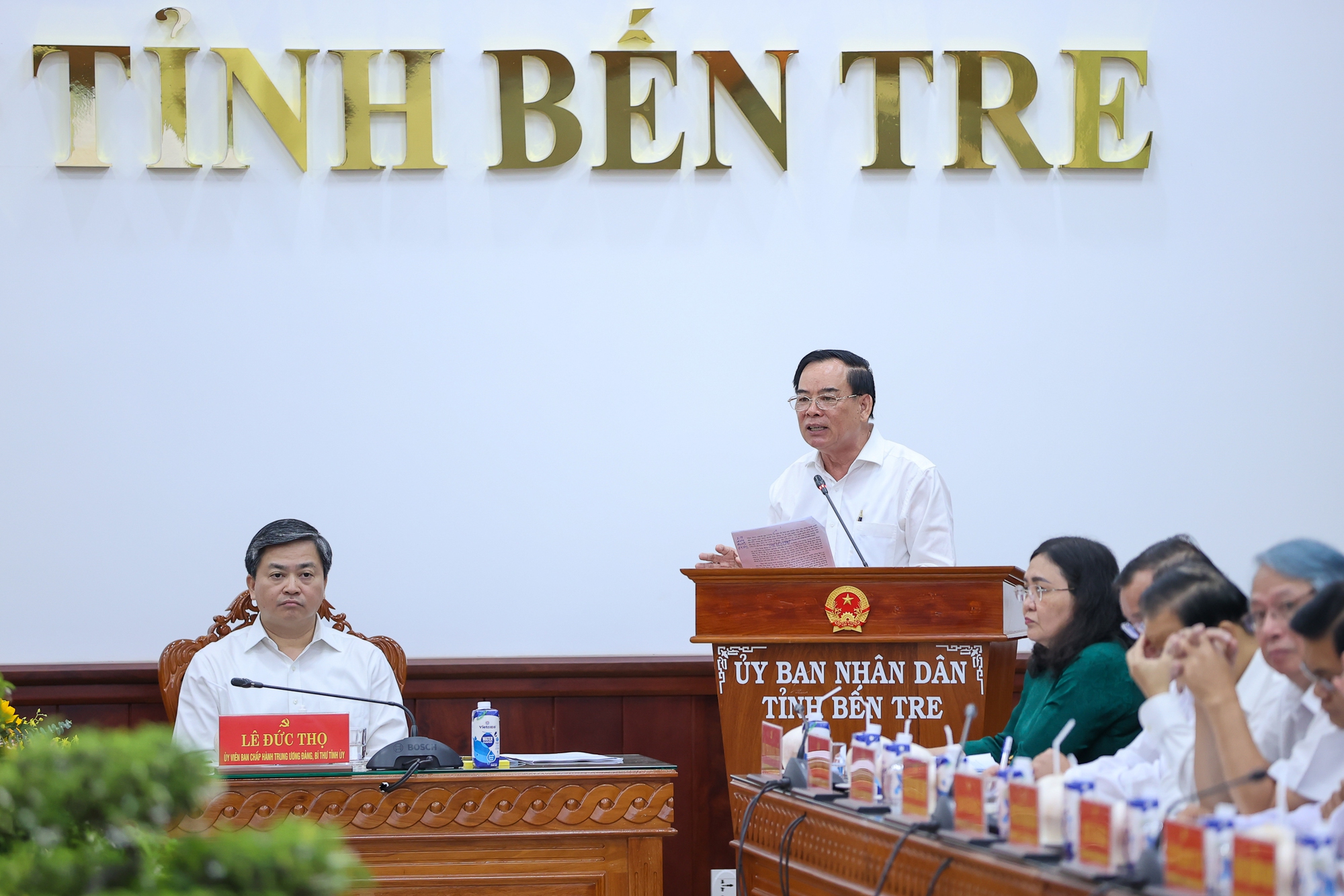Bến Tre cần tập trung thúc đẩy hạ tầng kết nối và kinh tế biển, tạo động lực phát triển mới - Ảnh 4. Bến Tre cần tập trung thúc đẩy hạ tầng kết nối và kinh tế biển, tạo động lực phát triển mới - Ảnh 4.