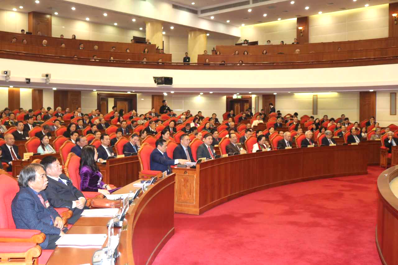 Tiếp tục quán triệt, nhận thức sâu sắc về vị trí, vai trò của đội ngũ trí thức, nhà khoa học, văn nghệ sĩ - Ảnh 4. Tiếp tục quán triệt, nhận thức sâu sắc về vị trí, vai trò của đội ngũ trí thức, nhà khoa học, văn nghệ sĩ - Ảnh 4.