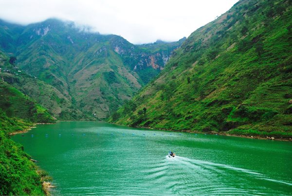 images1423286_2._long_ho_thuy_dien__ktien_.jpg